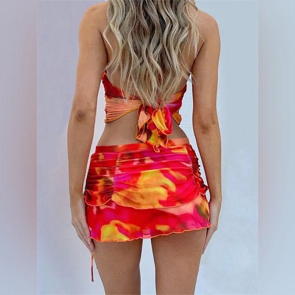Cut-Out Waist Tie-Detail Skirt Set